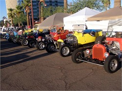 Phoenix, AZ's  Park Central Mall Officially Hosts What Was Once An "Unofficial" Cruise